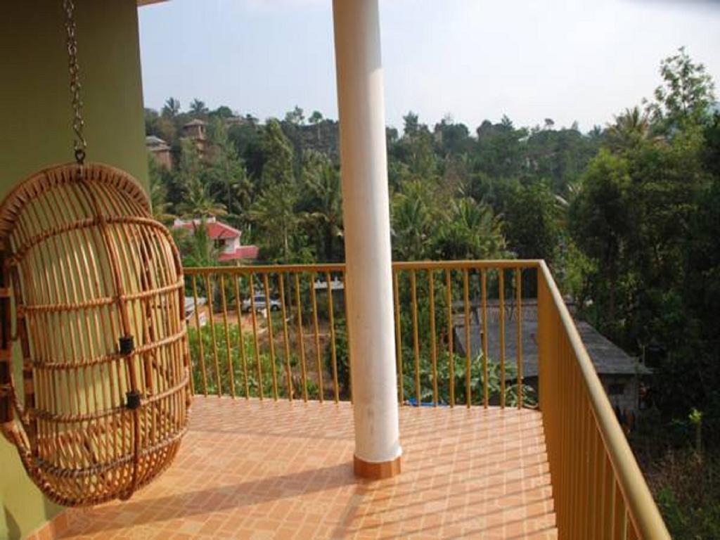Panthalams Homestay Thekkady Exterior foto
