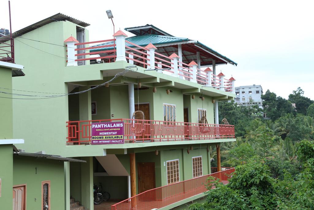 Panthalams Homestay Thekkady Exterior foto